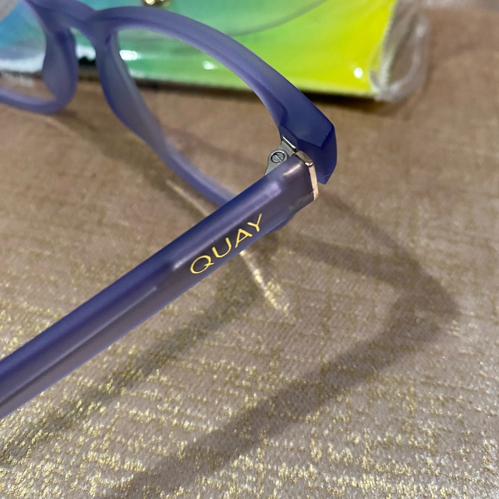 Quay Australia glasses